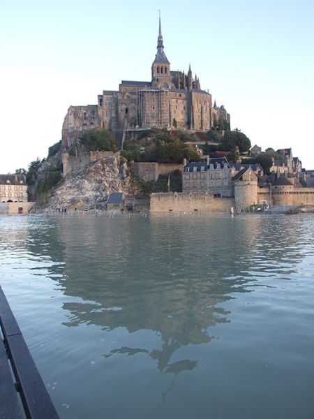 Que d’eau, que d’eau! Et un reflet inédit…